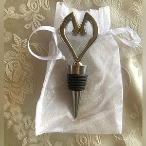 Silver Heart Shapped Wine Stopper